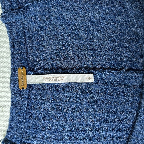 Free People Blue Catalina Thermal Top waffle knit high-low sweater Small/petite - Picture 5 of 6